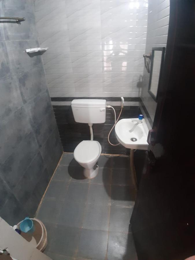 Hotel Shree Sairenu Near Maruthamalai And Bharathiyar Univ And On The Way To Near Isha Adiyogi Marudhamalai Exterior foto